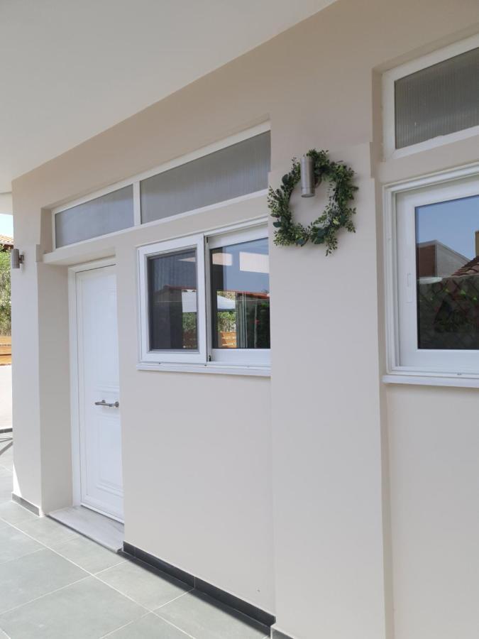 Harmony Residence Kavos Bagian luar foto