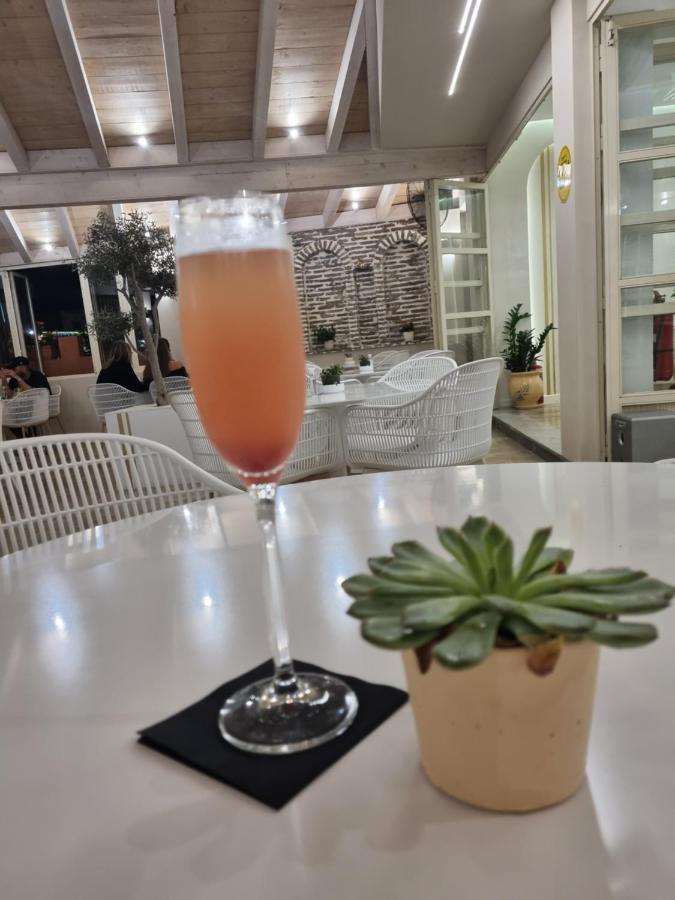 Harmony Residence Kavos Bagian luar foto